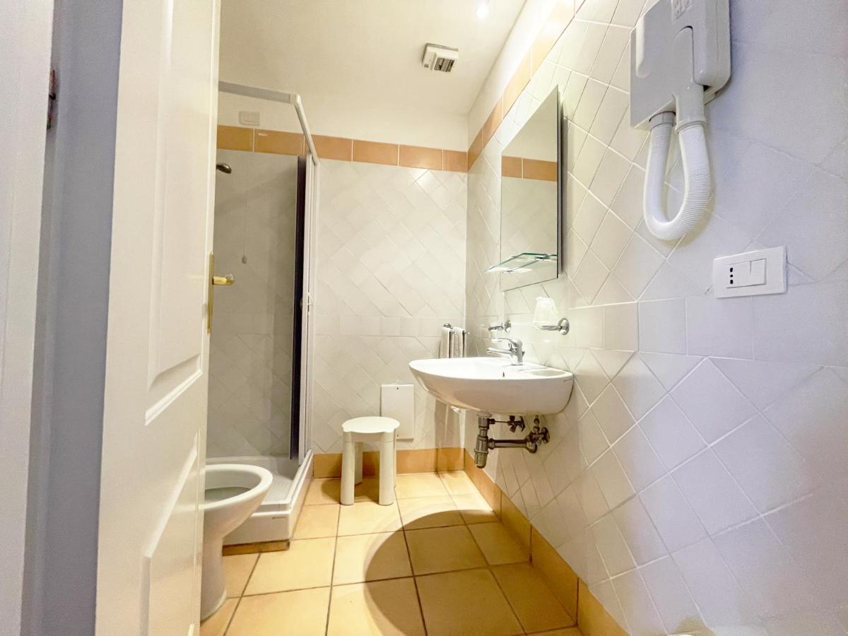 Hotel Reginella SantʼAgata sui Due Golfi Extérieur photo